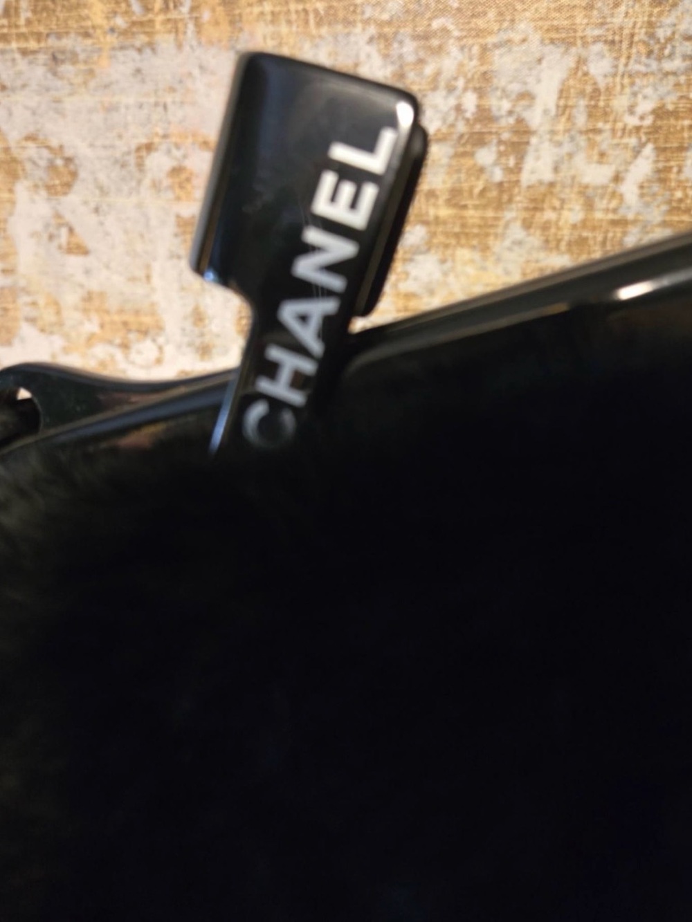 Unbranded Black real Fur & Patent Leather Shoulder Bag with Chain Strap - Picture 8 of 15